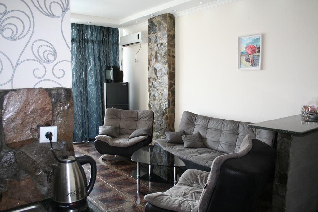 Apartment Miracle Batumi Kültér fotó