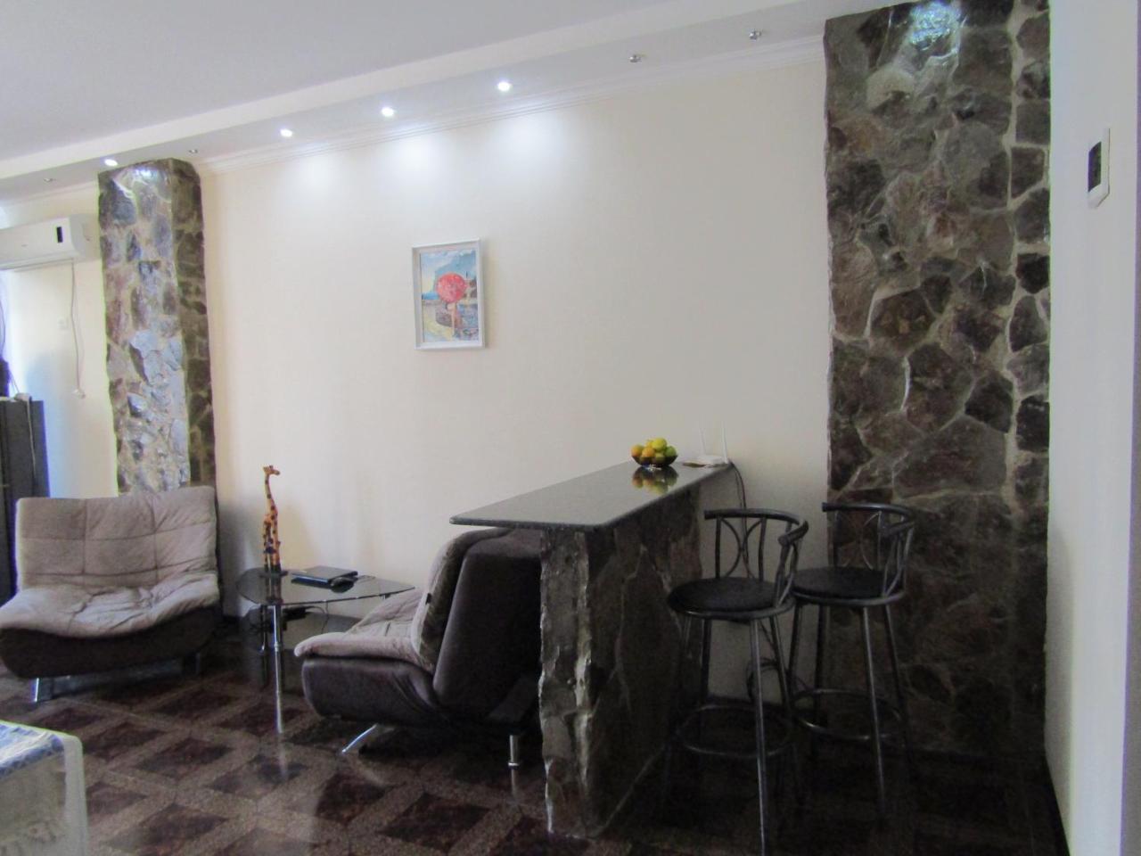 Apartment Miracle Batumi Kültér fotó