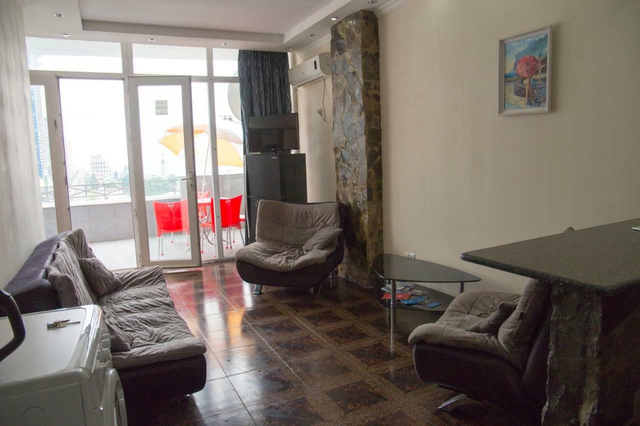 Apartment Miracle Batumi Kültér fotó